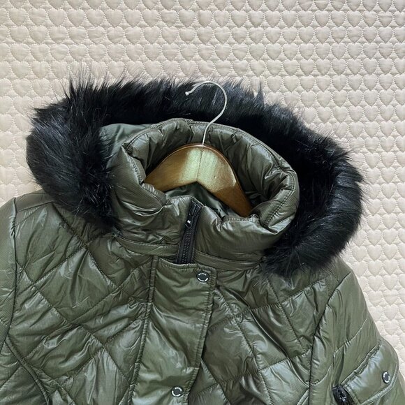 NWT Michael Kors Quilted Women Long Puffer Coat w/ Fur Hoodie Olive Size 1X - Picture 13 of 15